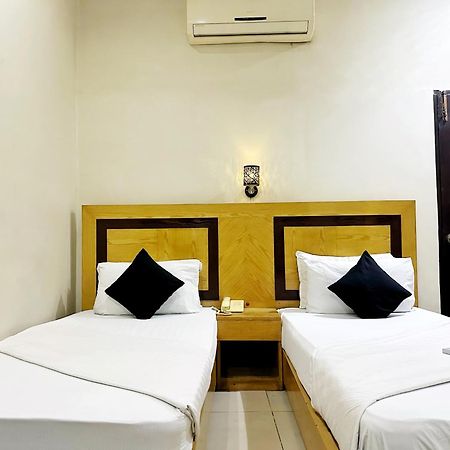 The Grand Hotel Multan Bagian luar foto